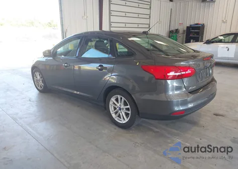 2017 Ford Focus Se z USA, uszkodzony, nr VIN 1FADP3F25HL220516